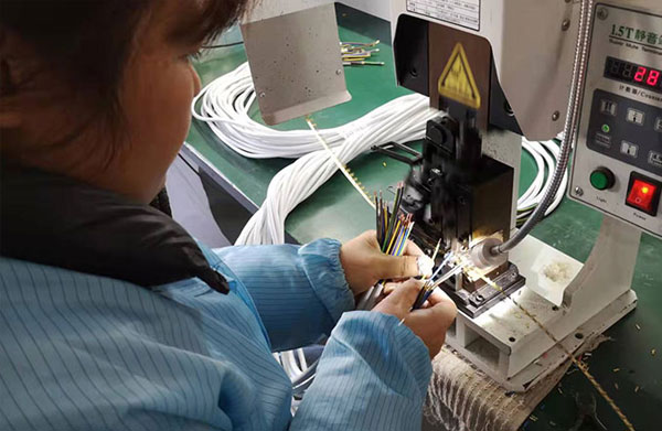 What are the causes of high operating noise in tubular motors? How can it be solved?